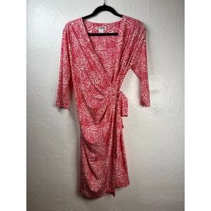Motherhood Maternity Wrap Dress Medium Red White Wedding Guest Brunch Date Night